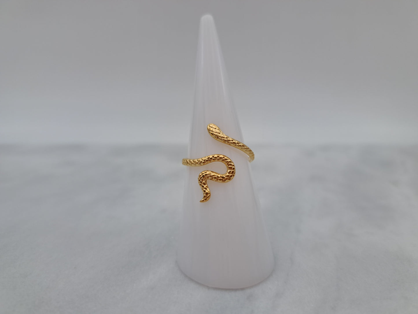Cora Ring