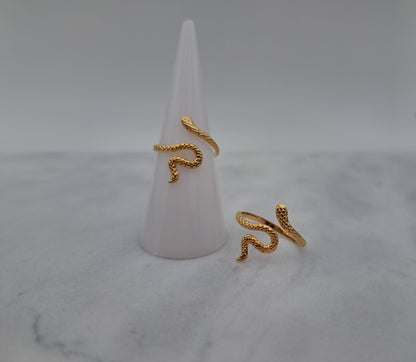 Cora Ring