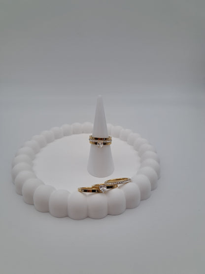 Carla Ring