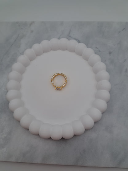 Clarissa Ring