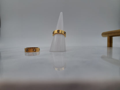 Zina Ring