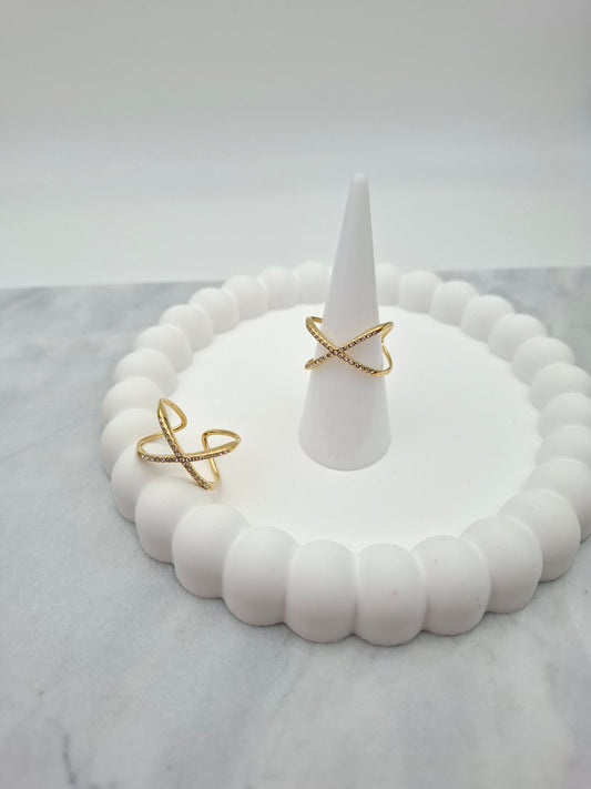 Ana Ring