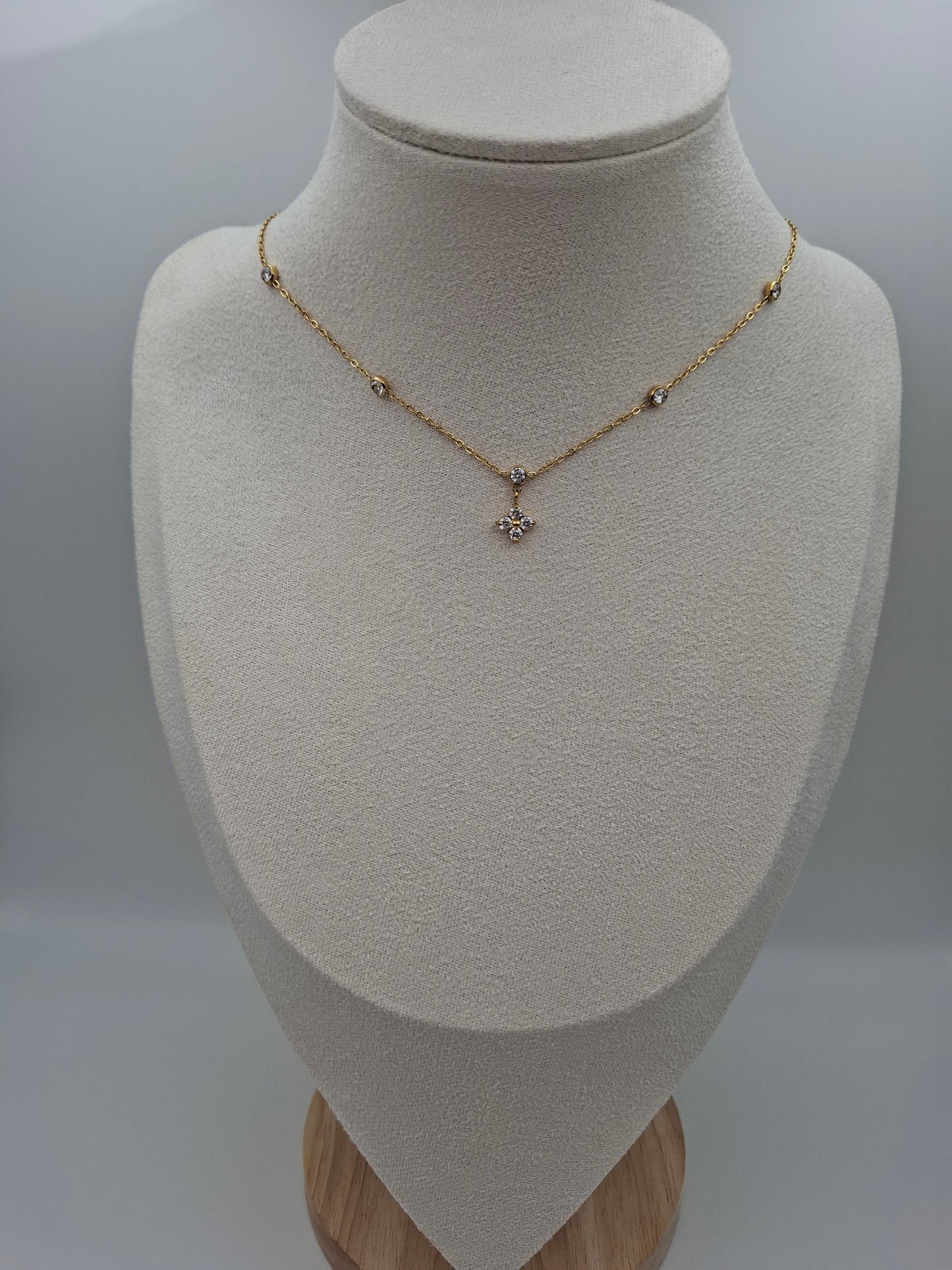 Blumina Kette