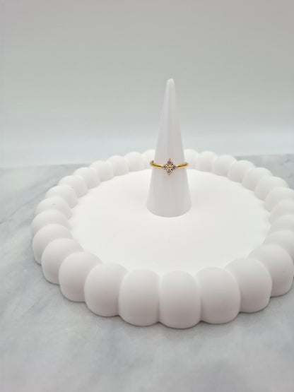 Blumina Ring