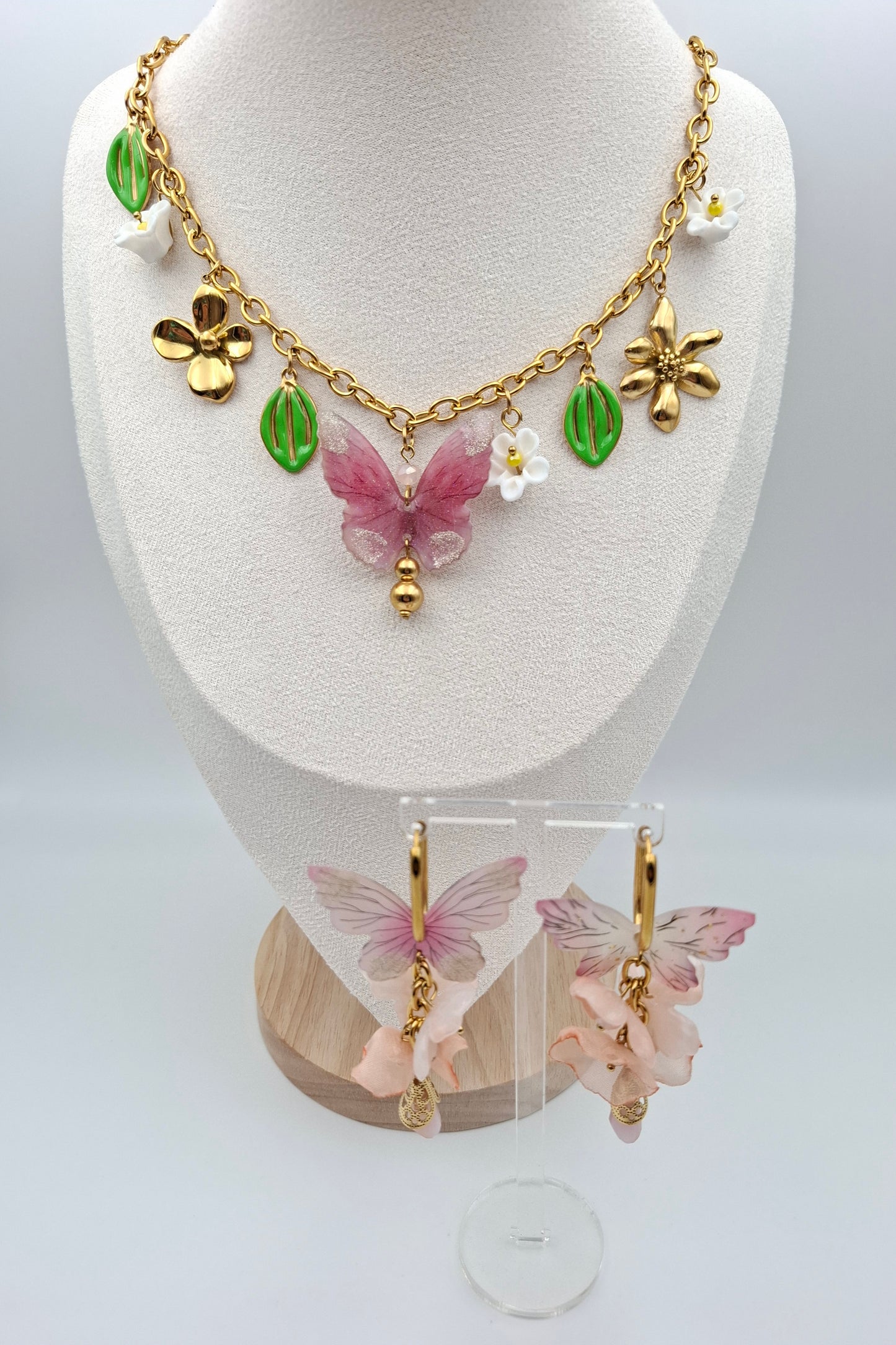Daisy Butterfly Kette